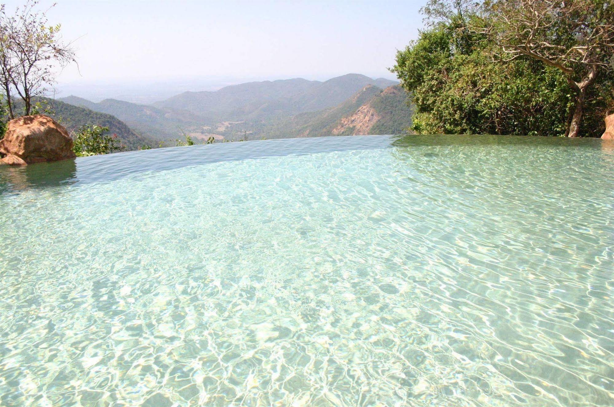 Wildernest Nature Resort Chorla Bagian luar foto